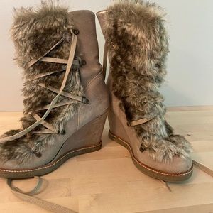 ALDO boots with fur. Women’s. Size 8. Only worn about 8 times.